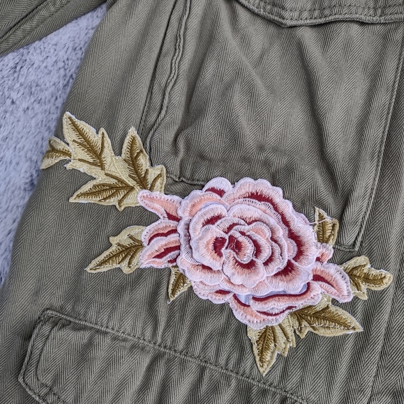 Topshop Ethan Rose Appliqué Utility Jacket Army Green Size 6 - Picture 7 of 11